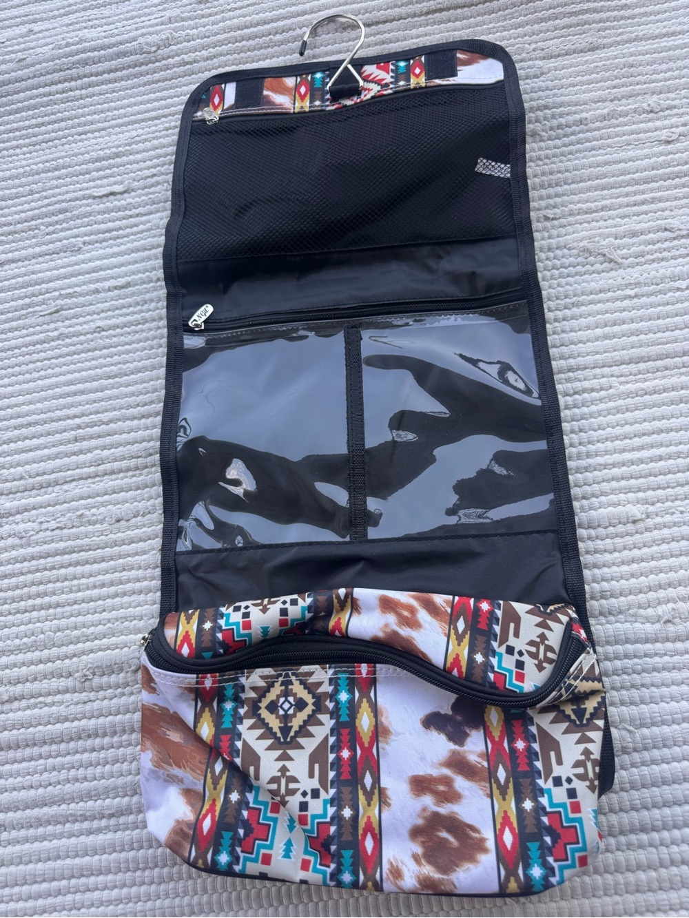 NGIL Western Cow Print Hanging Travel Toiletry Organizer Cosmetic Bag NWT - Picture 4 of 9